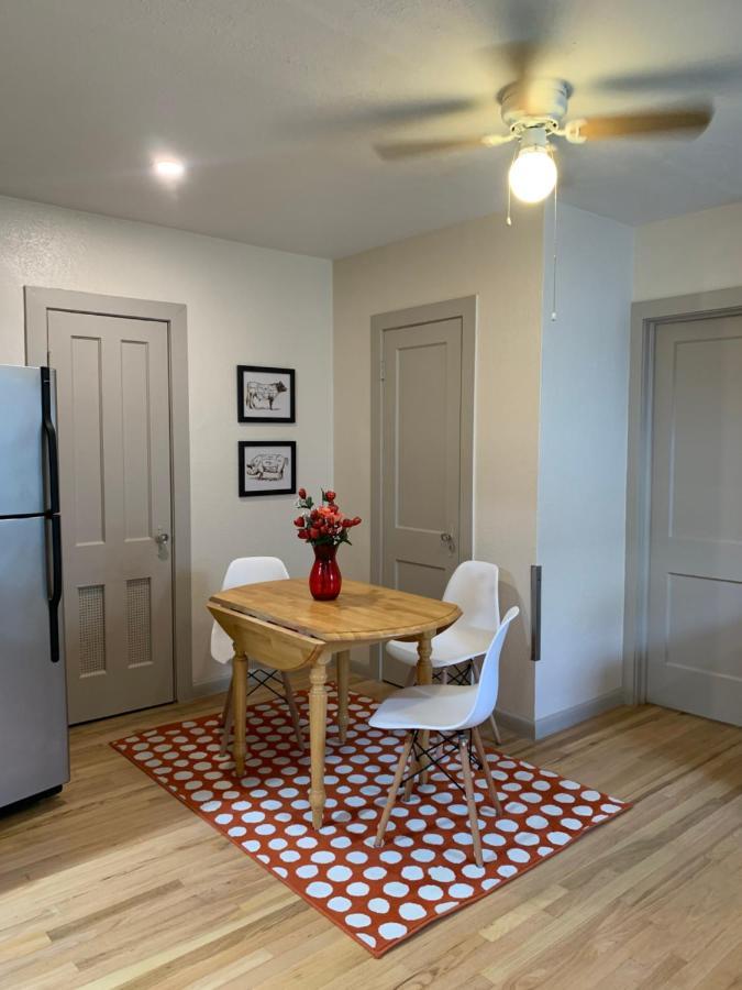 125-#4 Downtown Cozy Upstairs One Bedroom Apt San Antonio Extérieur photo